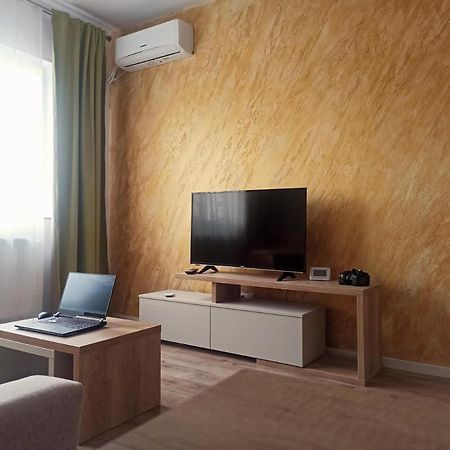 Stylish, Modern 2 Rooms Flat With City View, Near Presidential Palace Bucarest Exterior foto