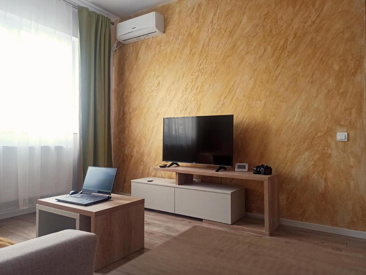 Stylish, Modern 2 Rooms Flat With City View, Near Presidential Palace Bucarest Exterior foto